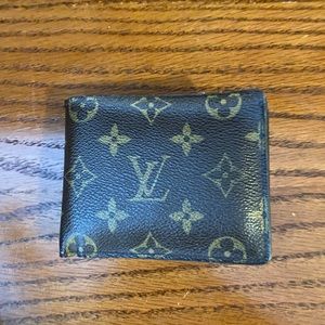 Louis Vuitton Men’s Wallet